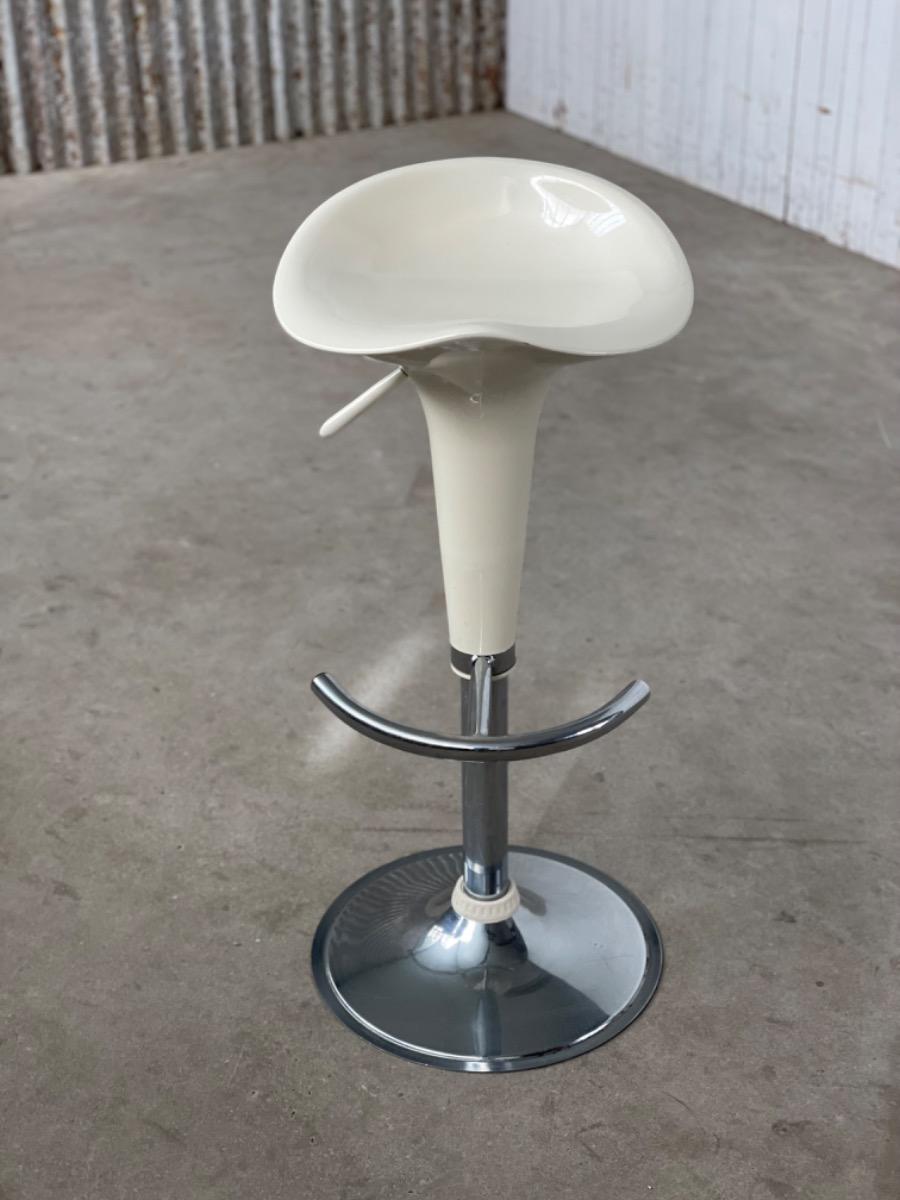 Vintage barstool white Bombo 1970s