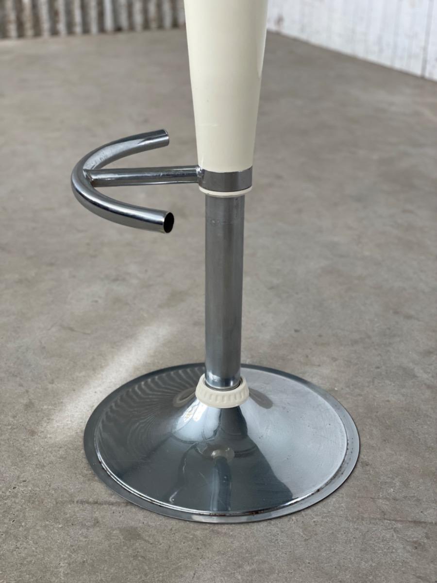 Vintage barstool white Bombo 1970s