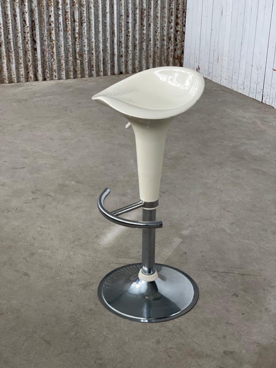 Vintage barstool white Bombo 1970s