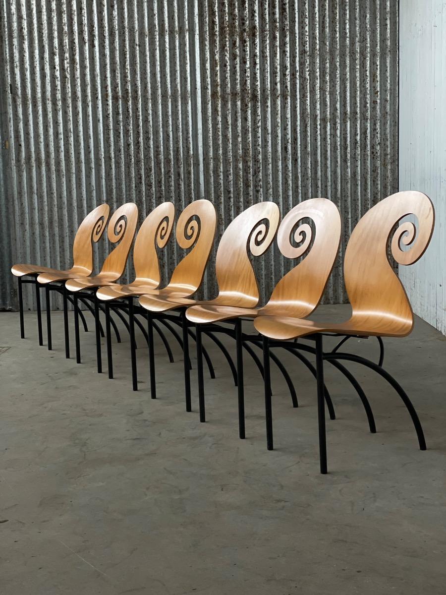 SET OF 7 VIOLIN DINING CHAIRS BY MAROESKA METZ, 1990S