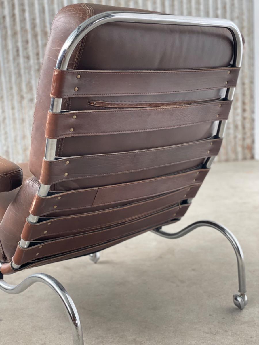 Bauhaus armchair on wheels brown leather, 1940s