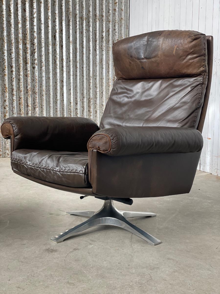 De Sede DS 31 Highback lounge chair with ottoman 1970s, Switzerland