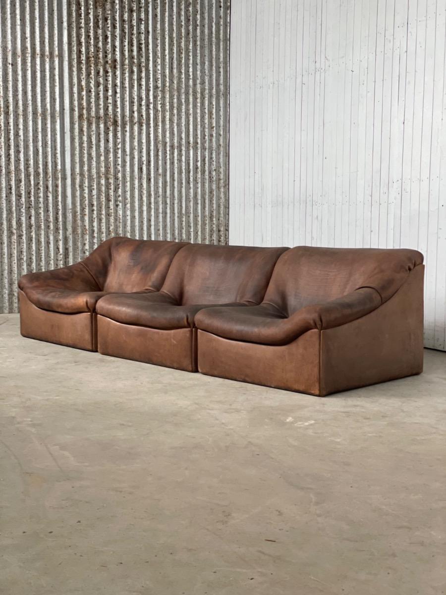 De Sede DS-46 sectional sofa dark brown buffalo leather Switzerland, 1970s