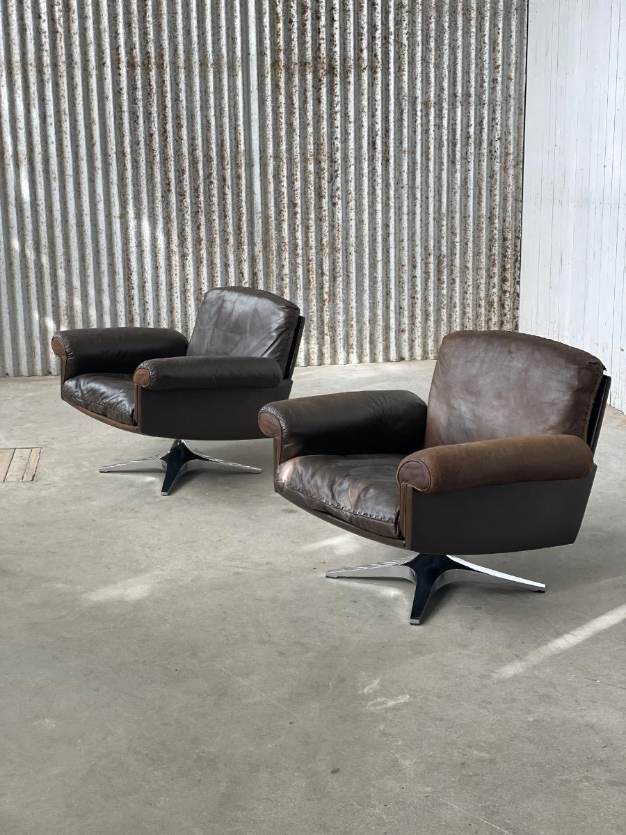 Pair DS 31 Swivel lounge chairs by De Sede Switzerland, 1970s