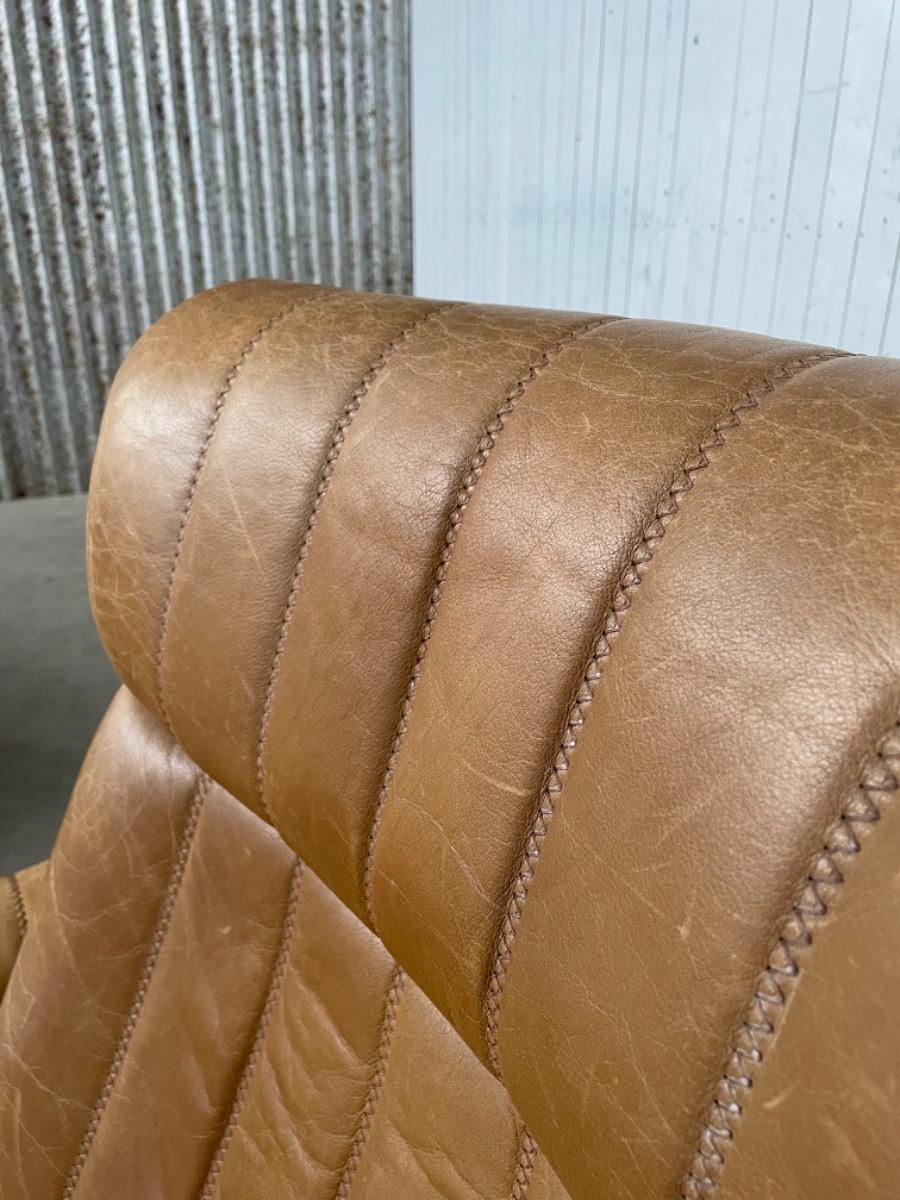 Pair vintage armchairs cognac leather, De sede DS-831970s