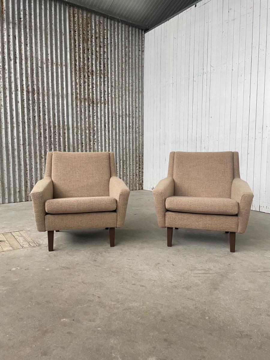 Pair vintage crème armchairs 1970s Netherlands