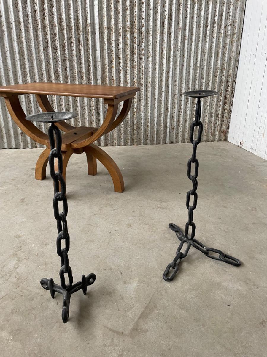 Set brutalist chain candle holders 