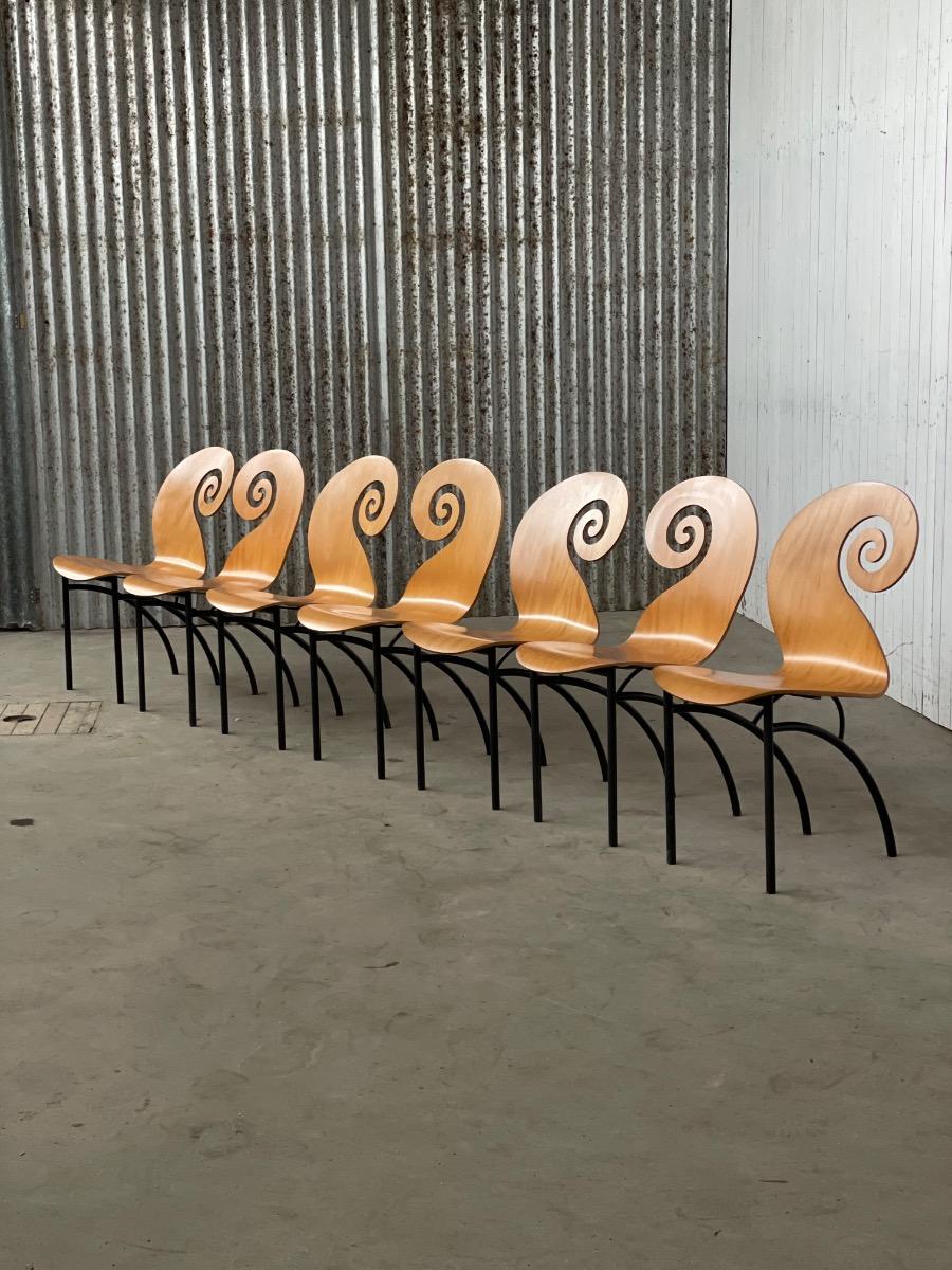 SET OF 7 VIOLIN DINING CHAIRS BY MAROESKA METZ, 1990S