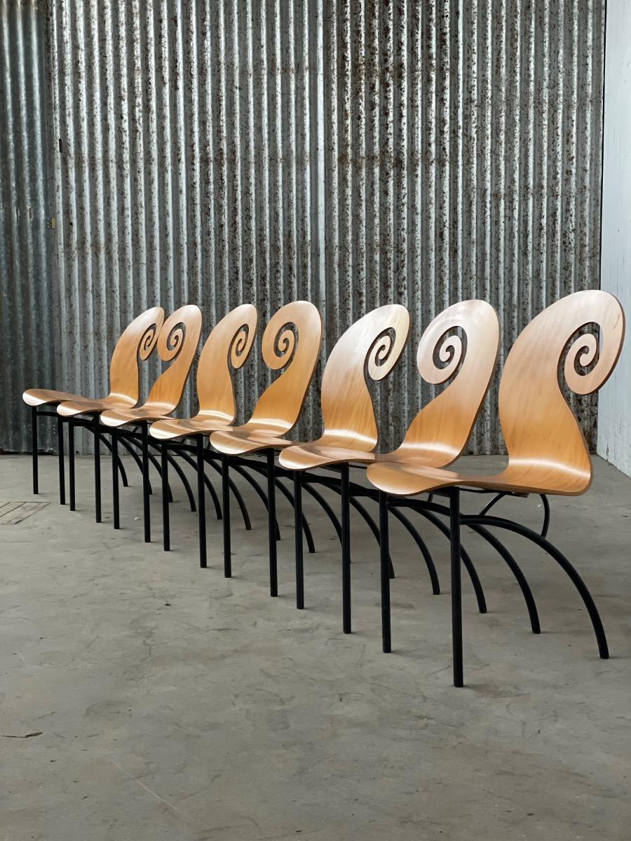 SET OF 7 VIOLIN DINING CHAIRS BY MAROESKA METZ, 1990S