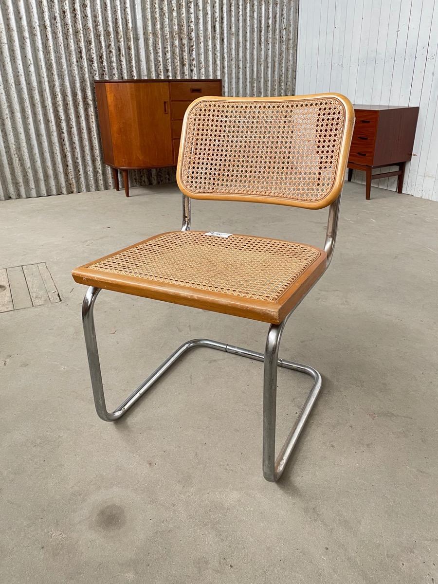 Vintage Chair in Wood and webbing midcentury in Good condition Chairs Redesign Vintage